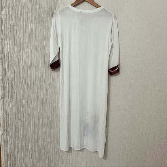 Neeru Kumar Signature White Kurta with Embroidered Peacock Detail size S - Picture 3 of 5